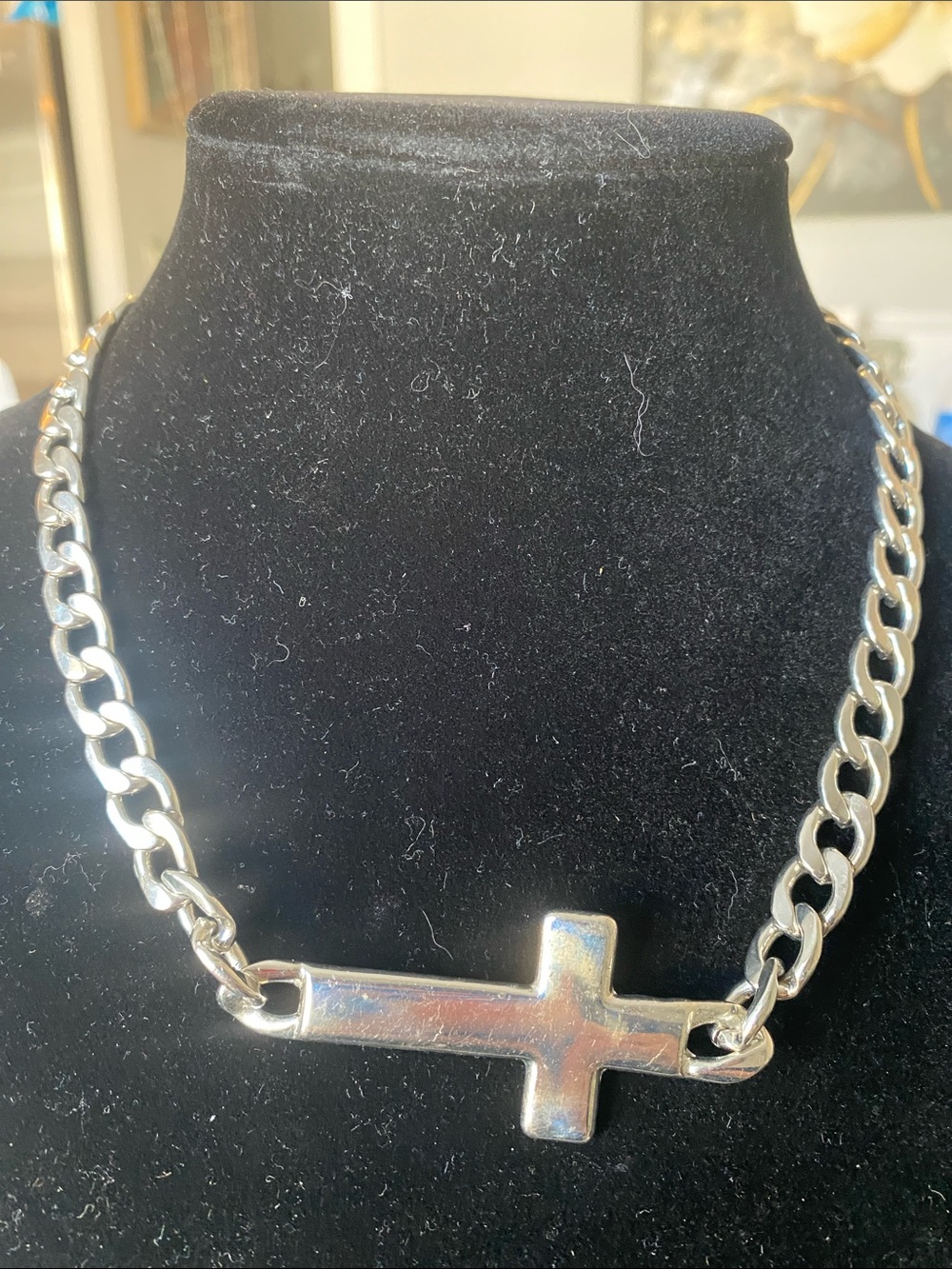 Silver Cross Chain Necklace - Women's Fashion Jewelry